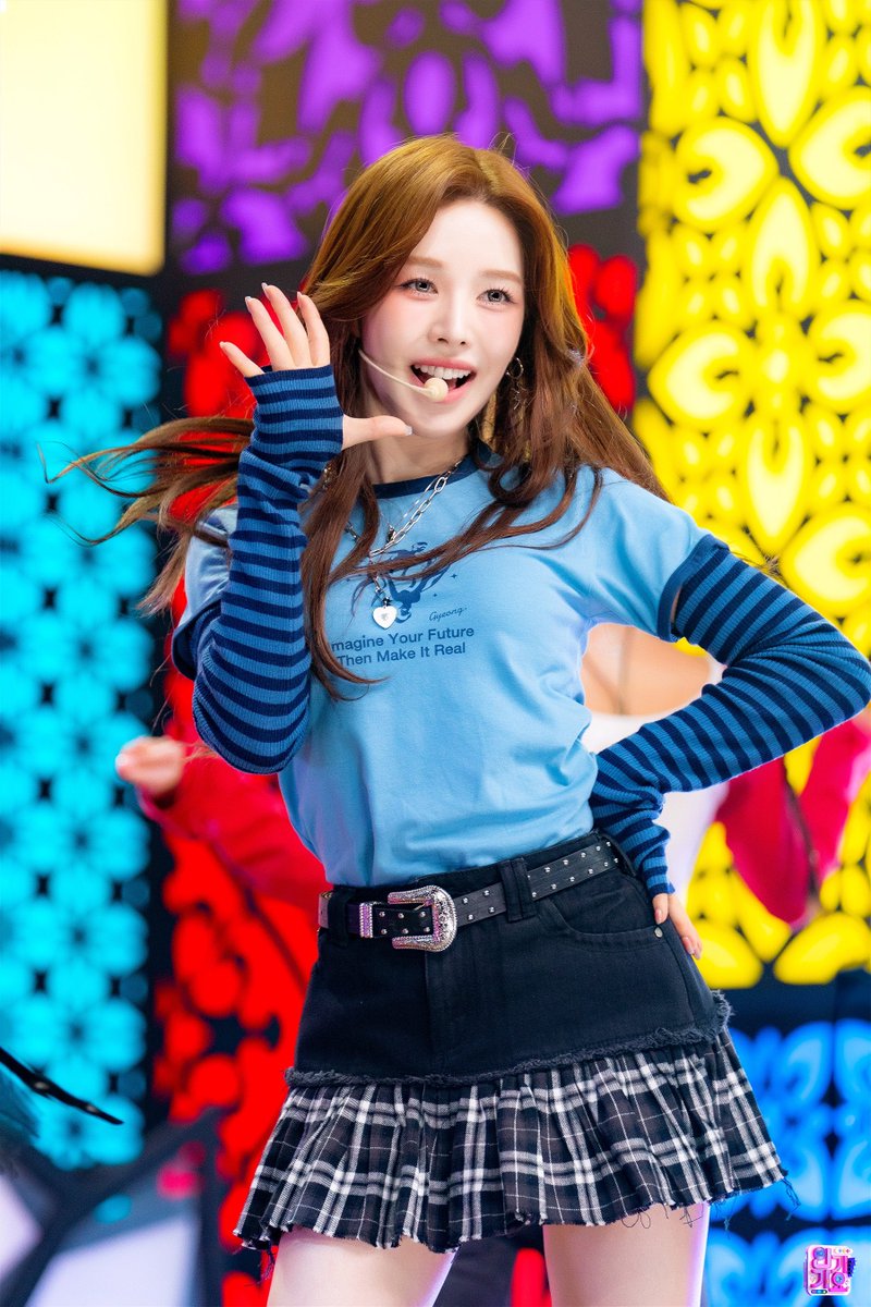 wenderland__'s tweet photo. น้องวานผมยาวเปิดหน้าผาก สวยฉ่ำ https://t.co/A9U1KyiOdV
