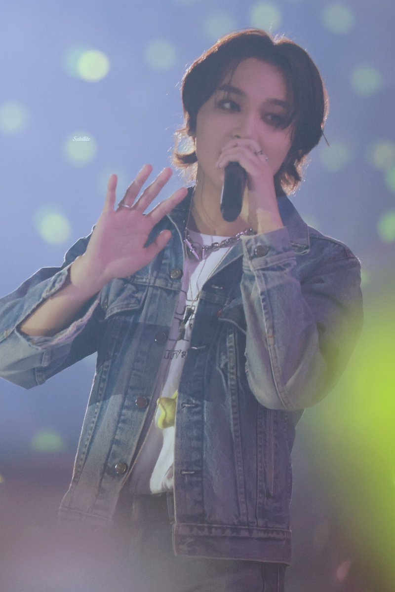 231118 NCT 127 3RD TOUR: THE UNITY IN SEOUL DAY2

🩵

#HAECHAN #해찬 #ヘチャン #NCT127 #NCT127_NEOCITY_THE_UNITY