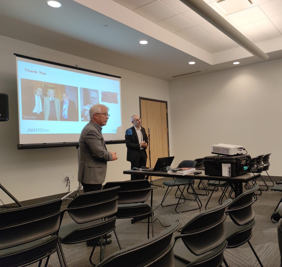 chase_center_at's tweet photo. GREETINGS FROM CANADA: Our Scientific Director Christian Paulik, also Head of the Institute for Chemical Technology of Organic Materials at the @jkulinz , was at the #CSChE in Calgary, to speak about new ways of dealing with plastic waste - well done, bien joué! https://t.co/pOlhiNpTOK