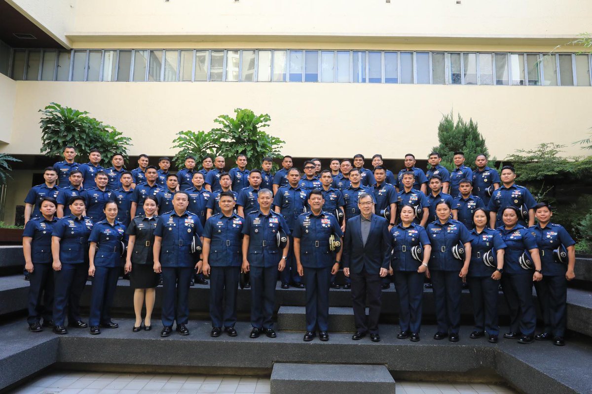 PhilAirForce's tweet photo. IN PHOTOS | PAF OFFICERS ACCELERATE LEADERSHIP SKILLS IN PROJECT MANAGEMENT
Read more:
https://t.co/ZhVSjfrgZk
#AcceleratewithExcellence
#GuardiansofourPreciousSkies
#PAFyoucanTrust
#AFPyoucanTrust
#AIM
#PAFModernization https://t.co/O8rcUTMMQ2