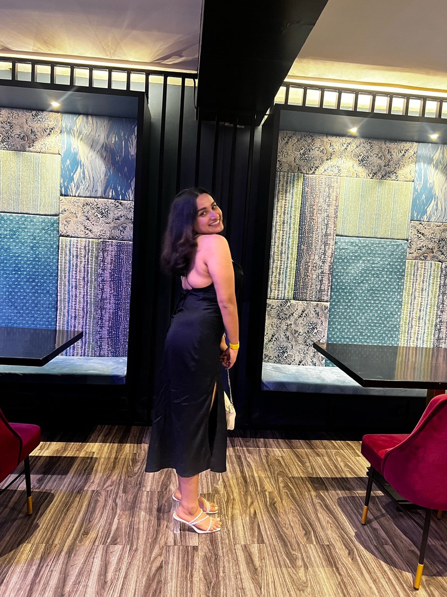 Make me sweat make me hotter, make me lose my breath ✨