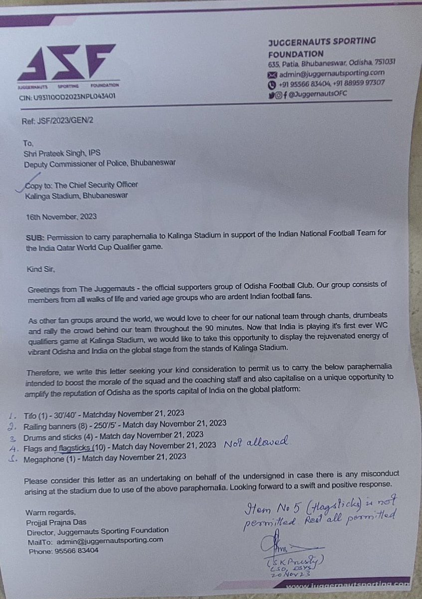 🚨🚨 Weapons allowed by the Odisha Government for WCQ clash Between India and Qatar-

🏴‍☠️ Tifo ✅
🎋 Railing Banners ✅
🥁 Drums and stick ✅
📢 Megaphone ✅
🇮🇳 Flags ✅
🚩 Flagsticks ❌

#indianfootball #fifa2026worldcupqualifiers