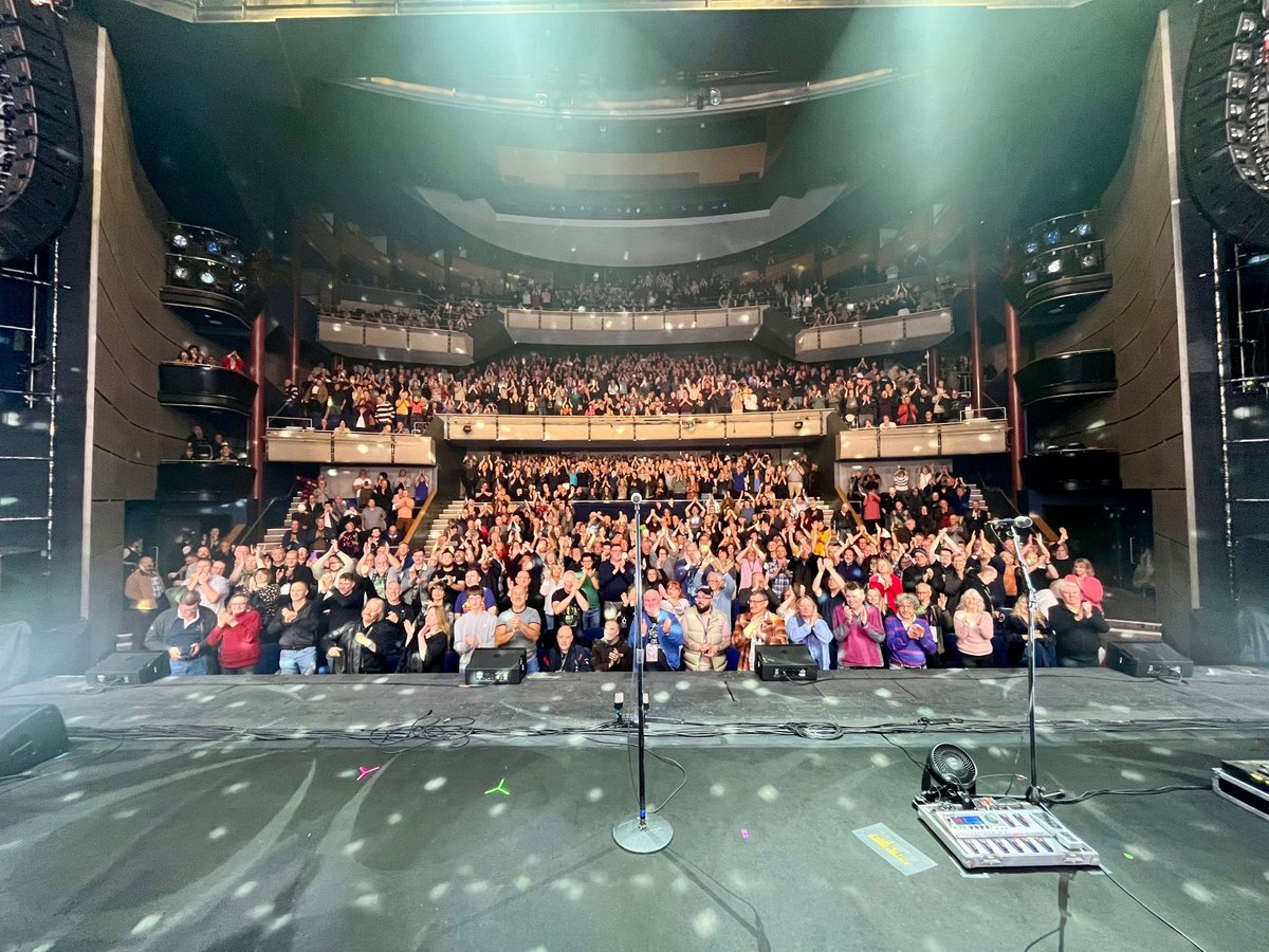 The Australian Pink Floyd Show tweet media
