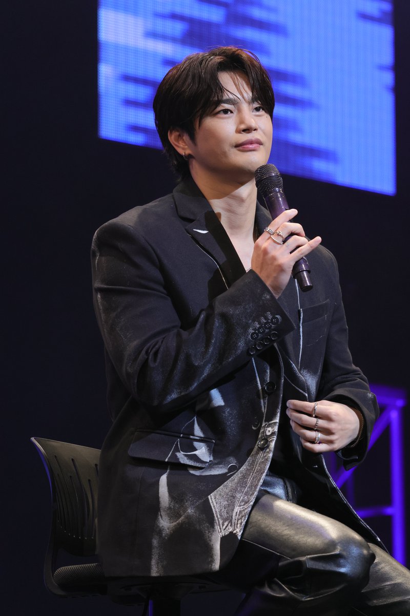 Kkorepo's tweet photo. 「取材レポ」#ソイングク　日本デビュー10周年記念ファンコンサートが盛況裡に終了　「これからも一緒に良い思い出を作っていきましょう！」
https://t.co/iZcly2B97W https://t.co/lODvcFHsw3