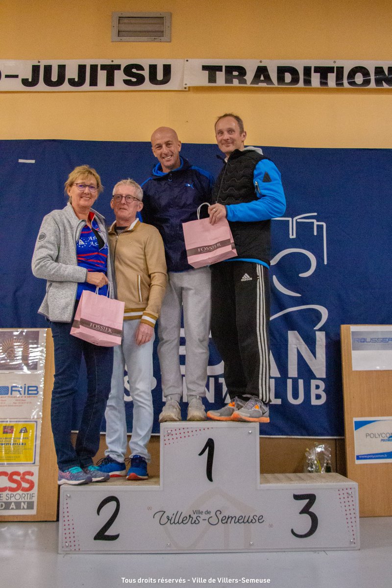 villerssemeuse's tweet photo. 1️⃣ère édition du challenge #Bikeandrun à Villers-Semeuse en co-organisation avec le Sedan Sprint Club !

👉 Sous un temps nuageux, ce sont 67 duos adultes participants qui ont franchi la ligne d'arrivée  ✅

➡️ Photos à découvrir sur https://t.co/SrbWWgYG0s 📷 https://t.co/N8wIuBiMTC