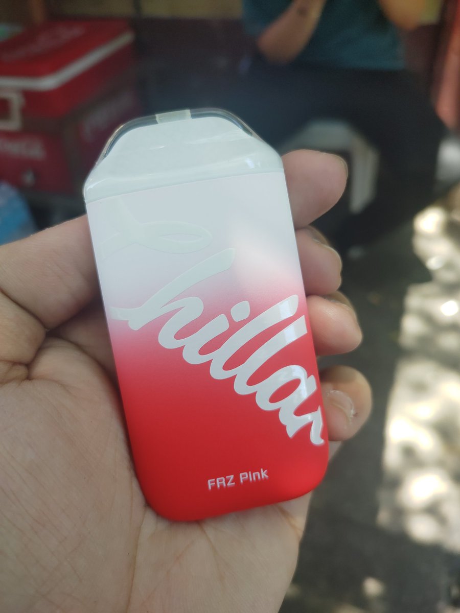PinoyUnknown's tweet photo. Puro nalang daw negative posts ko sa main acc 😑

Okay... vape nalang ako sa gedli. May recommend ba kayong dispo dyan? 🤣 Yung fruity menthol po sana https://t.co/aw3C1erXMe