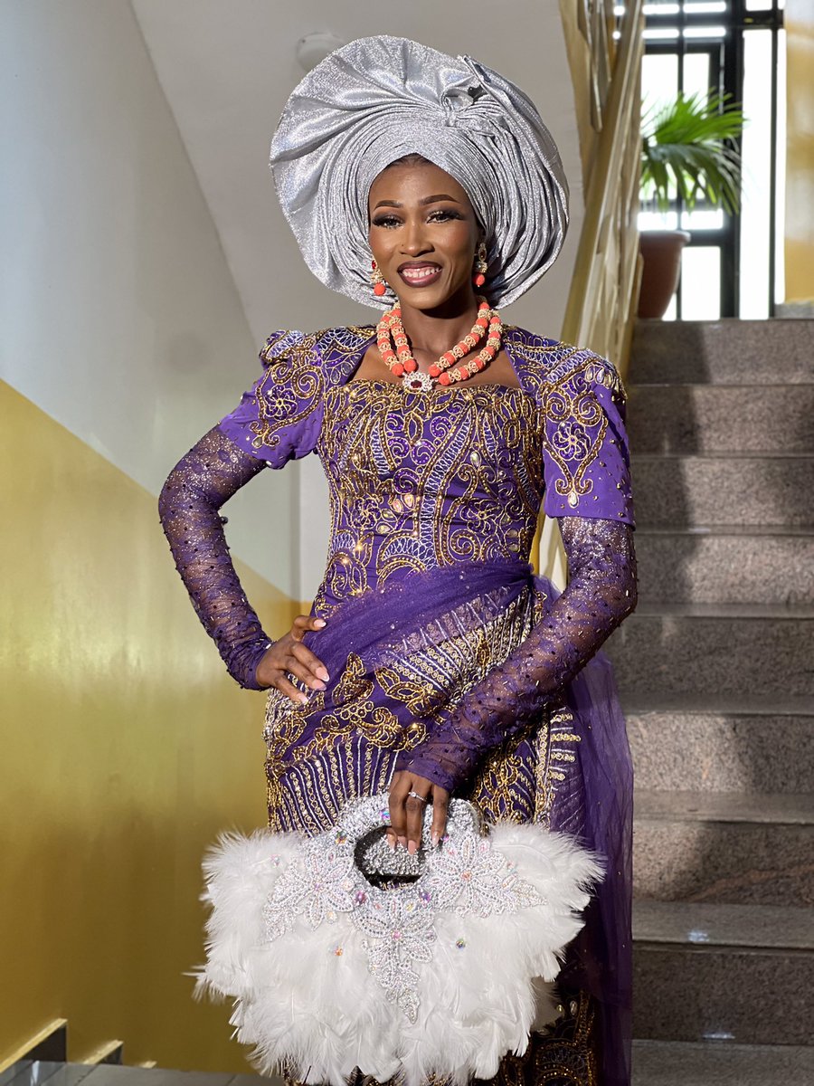 vhicqui's tweet photo. I Styled A Bride 

🥰🥰🥰✂️
Push my business 🙏 https://t.co/shJFcoHOkE