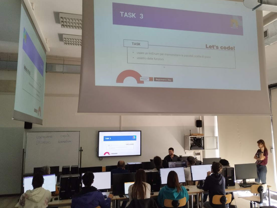 PythonPescara's tweet image. 🇮🇹 Ieri abbiamo tenuto il "Python Beginner's Workshop" all'interno della "DevFest Pescara 2023" con l'ospitalità dell'Università 'G. d'Annunzio' di Chieti-Pescara 🐬
#Python #PythonPescara #Workshop #PythonItalia #DevFest2023 #DevFestPescara #GDGPescara #UdA #Pescara #Pytherin