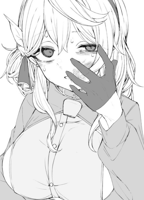 .
    
   ╭ ━━ ╮ ⁠ ⁠
    │   ╭╮   │
   ╰ ╭ ╯ ╯
     ╰╯
          ╭╮
          ╰╯ 