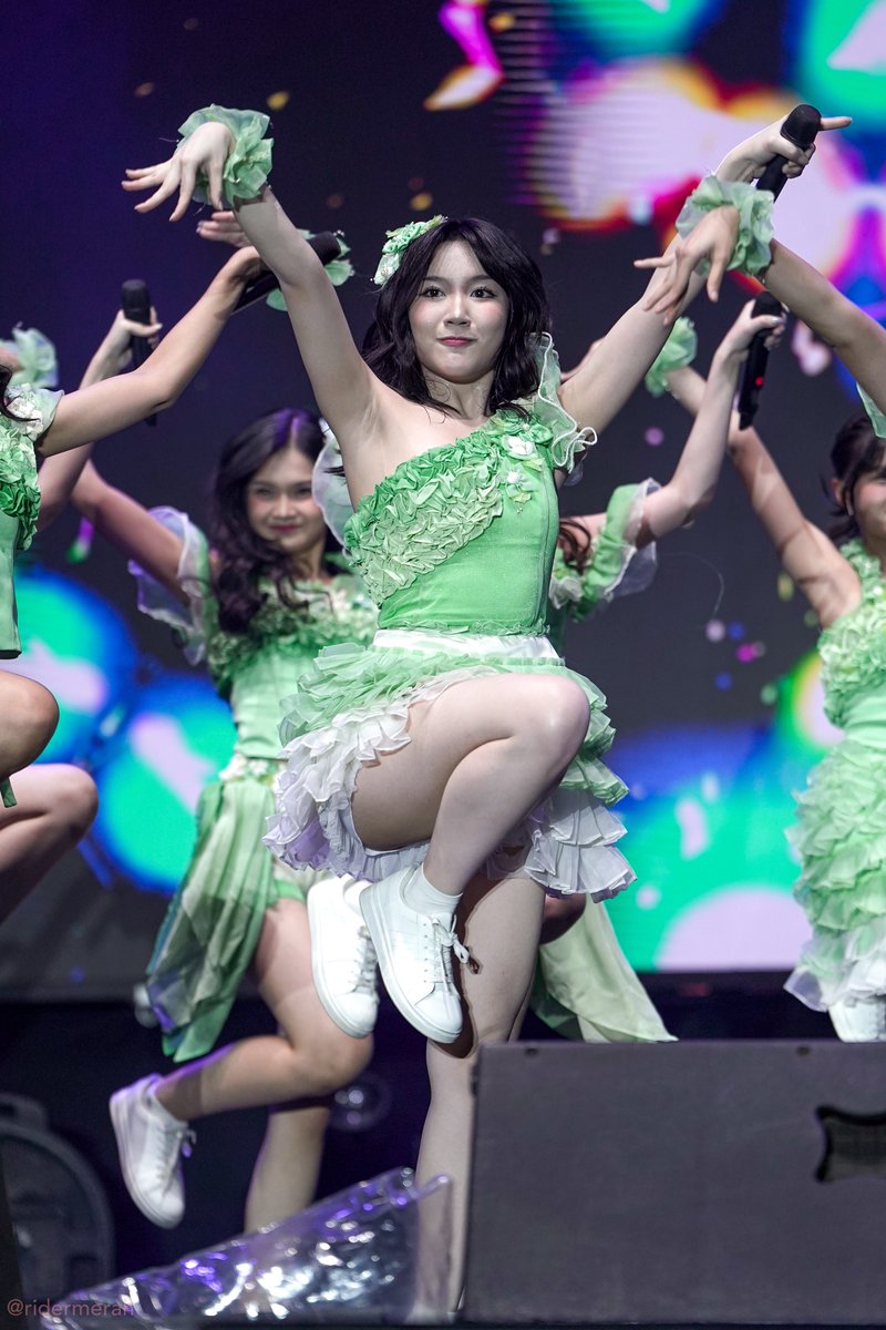 ridermerah's tweet photo. Marsha @L_MarshaJKT48 (19-11-2023) https://t.co/S7a1Wtb8Ec