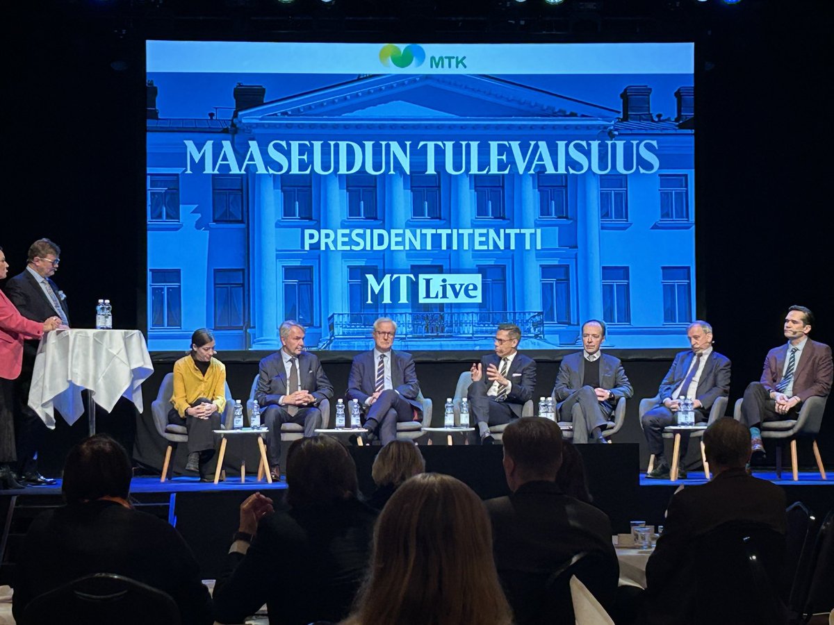johanaberg_mtk's tweet image. ⁦@MTKry⁩ ⁦@MaasTul⁩ presidenttitentti. Rauhallinen tunnelma ainakin toistaiseksi.