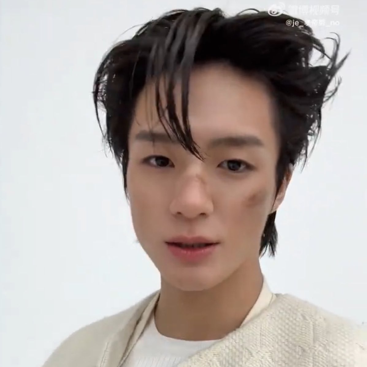 น้อง ให้พี่เติมถ่านให้มั้ย

: ไม่เปนไร เติมเองแล้ว