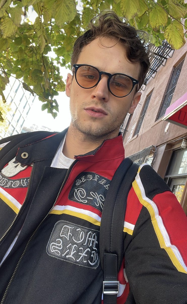 EternalOfSin's tweet photo. “Hello, Monday, we meet again. Let's do this.” https://t.co/uI6S3Is8gd