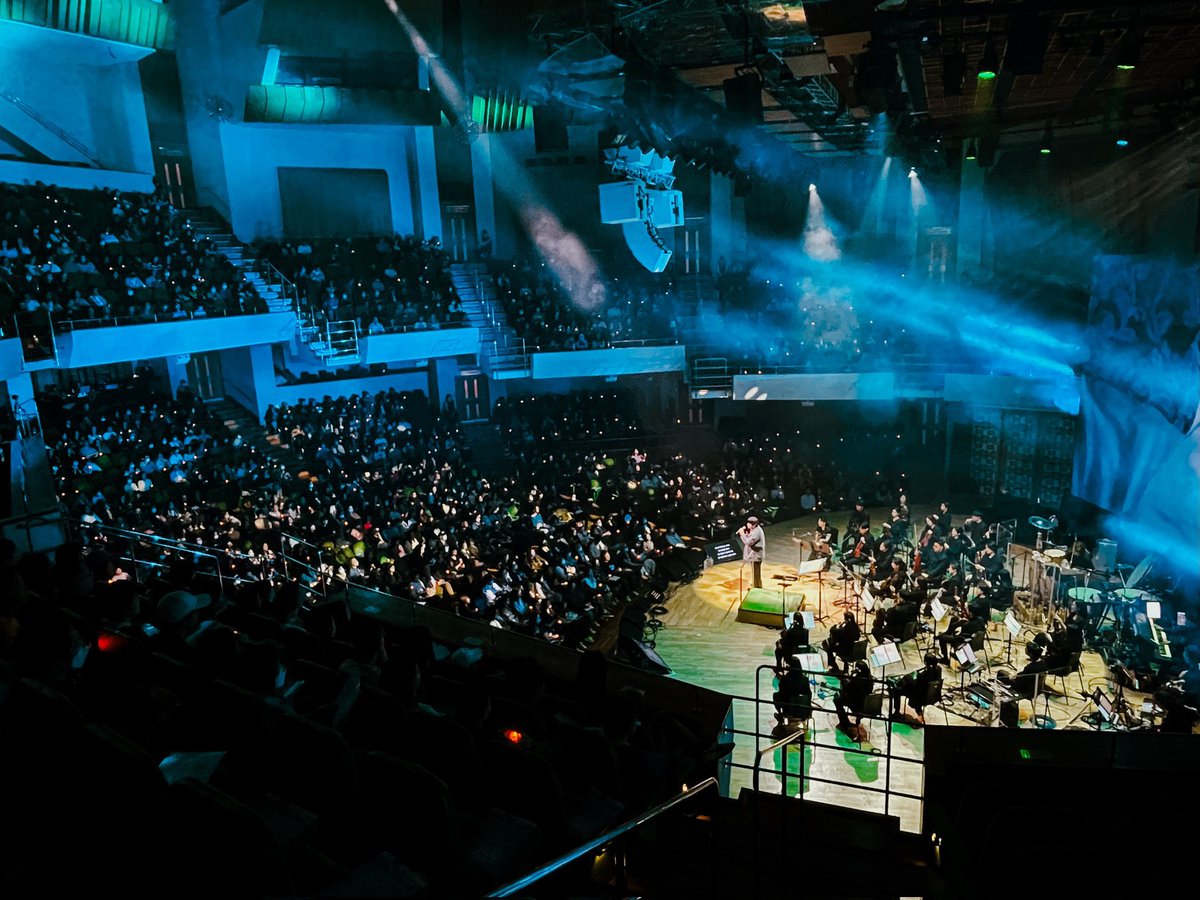 leegititssam_th's tweet photo. [Update] แซมคิมที่คอยเสริม K-OST CONCERT 'Memories from OST' ที่ฮ่องกงเมื่อวันเสาร์ที่ 18 พย ที่ผ่านมา 

♡
Set List 
01. Love Me Like That
02. Breath 
03. Summer Rain
+ 당년정(當年情)(cover with Kaho, Barry Yip)

#SamKim
#KOSTCONCERT https://t.co/cmXTmXpsSv