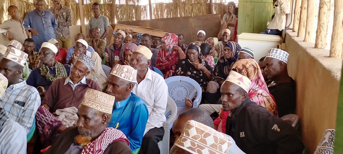 FIRM_Kenya's tweet image. The leadership of Land Committees under the #CommunityLand Act 2016 is not limited to elderly men but open to youth, women, and every other qualified member. The people of chari ward in isiolo successfully elects their community land management committee.