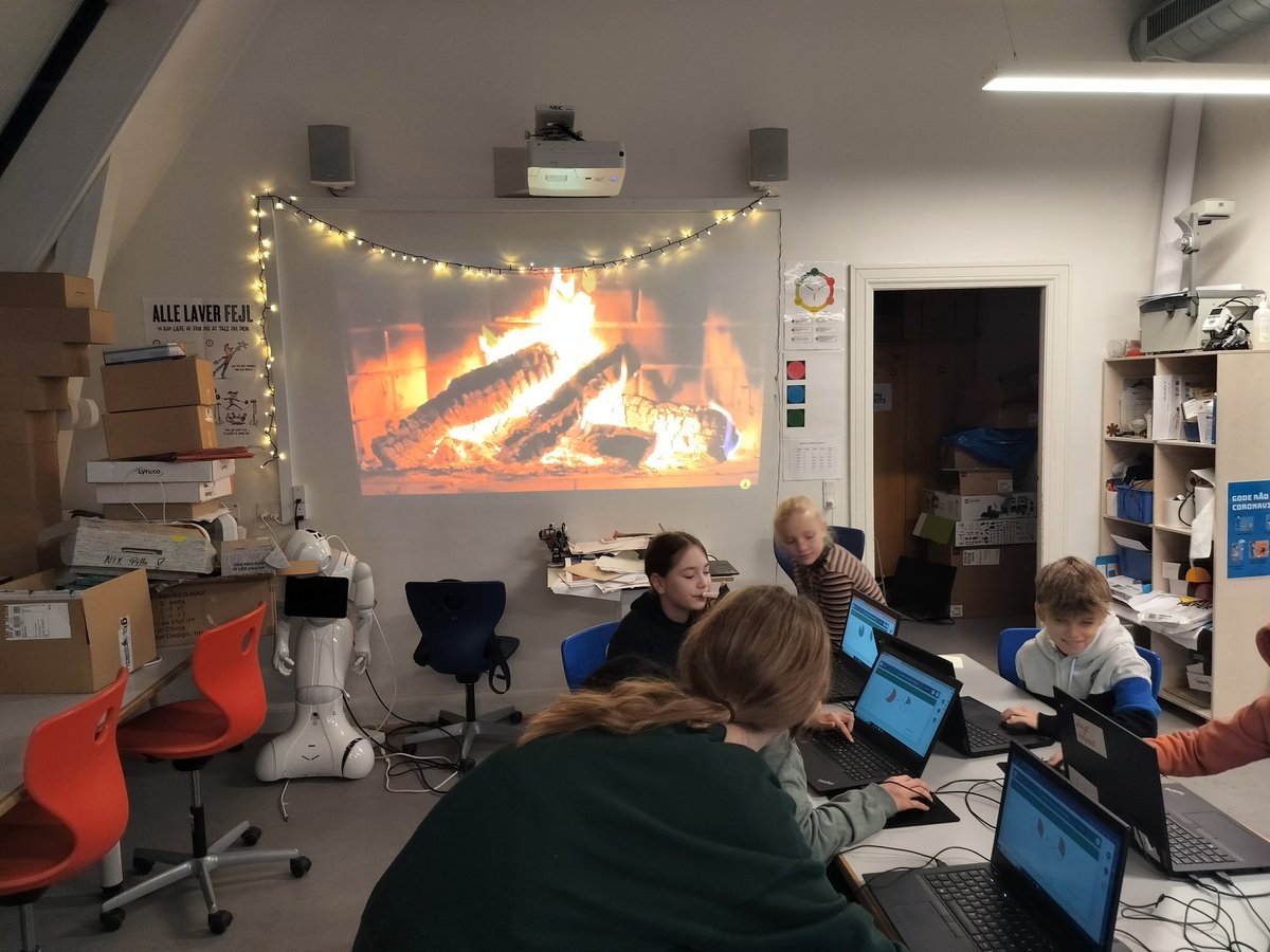 Lis Zacho tweet media