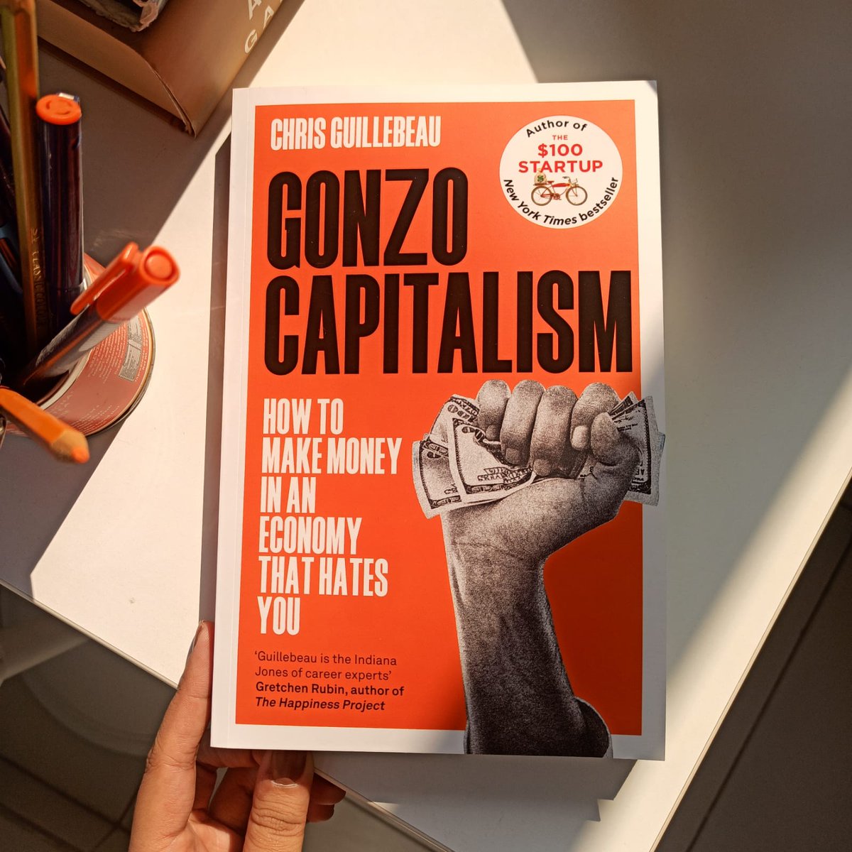 PanMacIndia's tweet photo. GONZO CAPITALISM by @chrisguillebeau is the ONLY book you need to survive and thrive in todayβs economic landscape.
Get it here: https://t.co/btk6SV5hDK
#NonFictionNovember #LetsReadwithPanMac https://t.co/IIe1nNhwnw