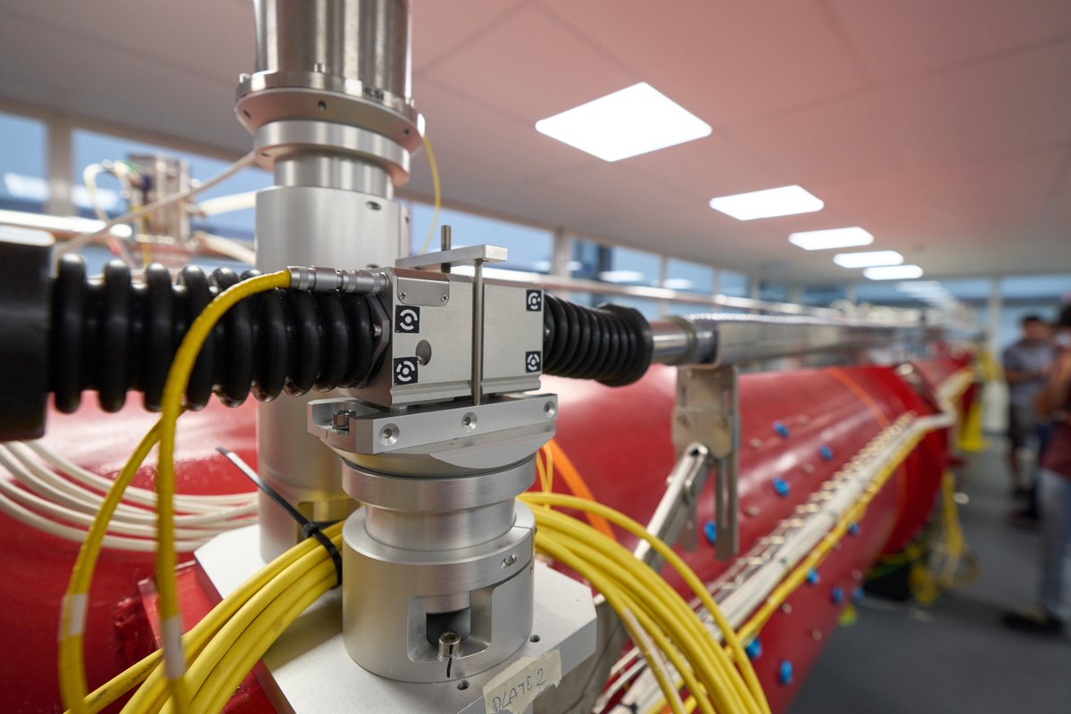 CERN's tweet photo. Here we see a mock-up of the Single Component Test and the Full Remote Alignment System (FRAS) presented to the members of the #HiLumi Project.

The FRAS comprises almost one thousand sensors distributed along the 200 metres of the new magnets that are installed on either side of the @ATLASexperiment and @CMSexperiment detectors. This mock-up has been put in place to validate all the FRAS hardware and software solutions before the Inner-Triplet String Test.

Find out more about the FRAS : https://t.co/vH2ETWANnH