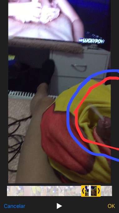 tengo un v&iacute;deo nuevo, se ve mi cara, verg@, cuerpo, se ve la pantalla (viendo porno), estoy gimiendo