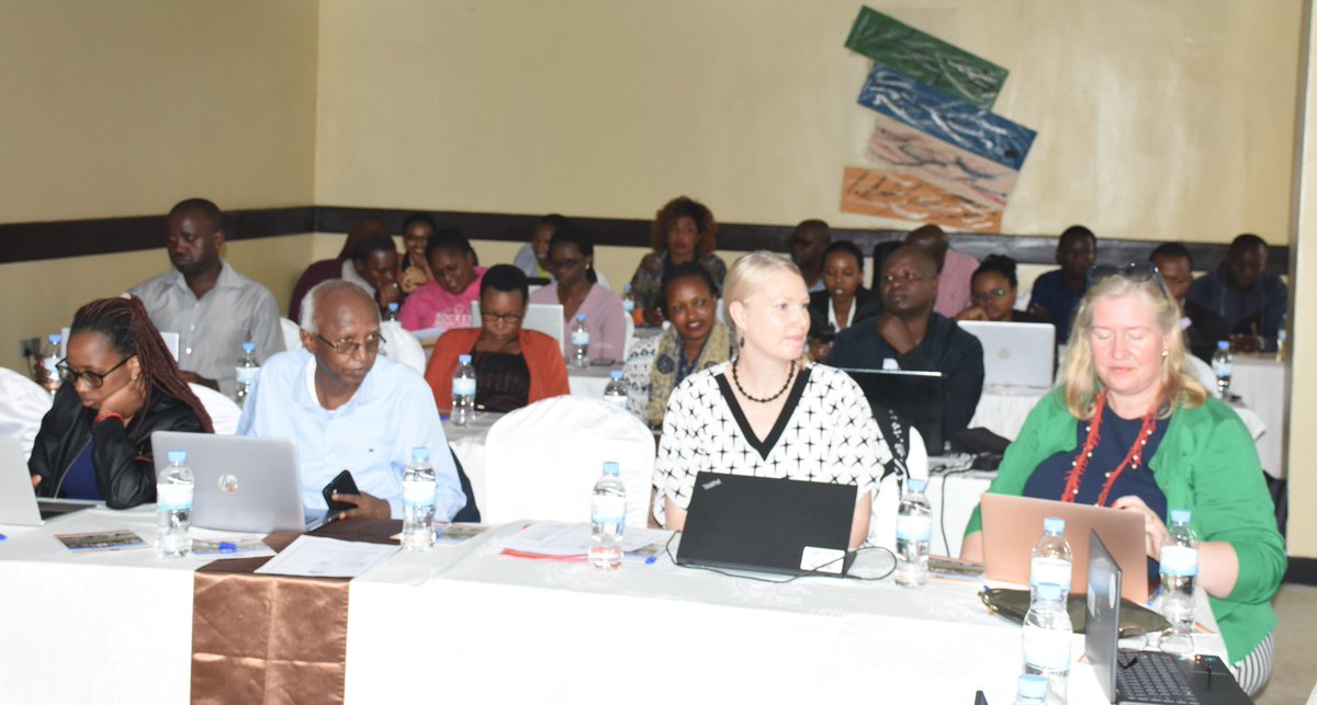 GenderMonitorRw's tweet photo. @statisticsRW in Collaboration with GMO with the support of @ContactPARIS21 is conducting a five-day training session for journalists on data storytelling and reporting with the aim to build the capacity of journalists to better produce stories built on gender statistics. https://t.co/DCkazZ57oi