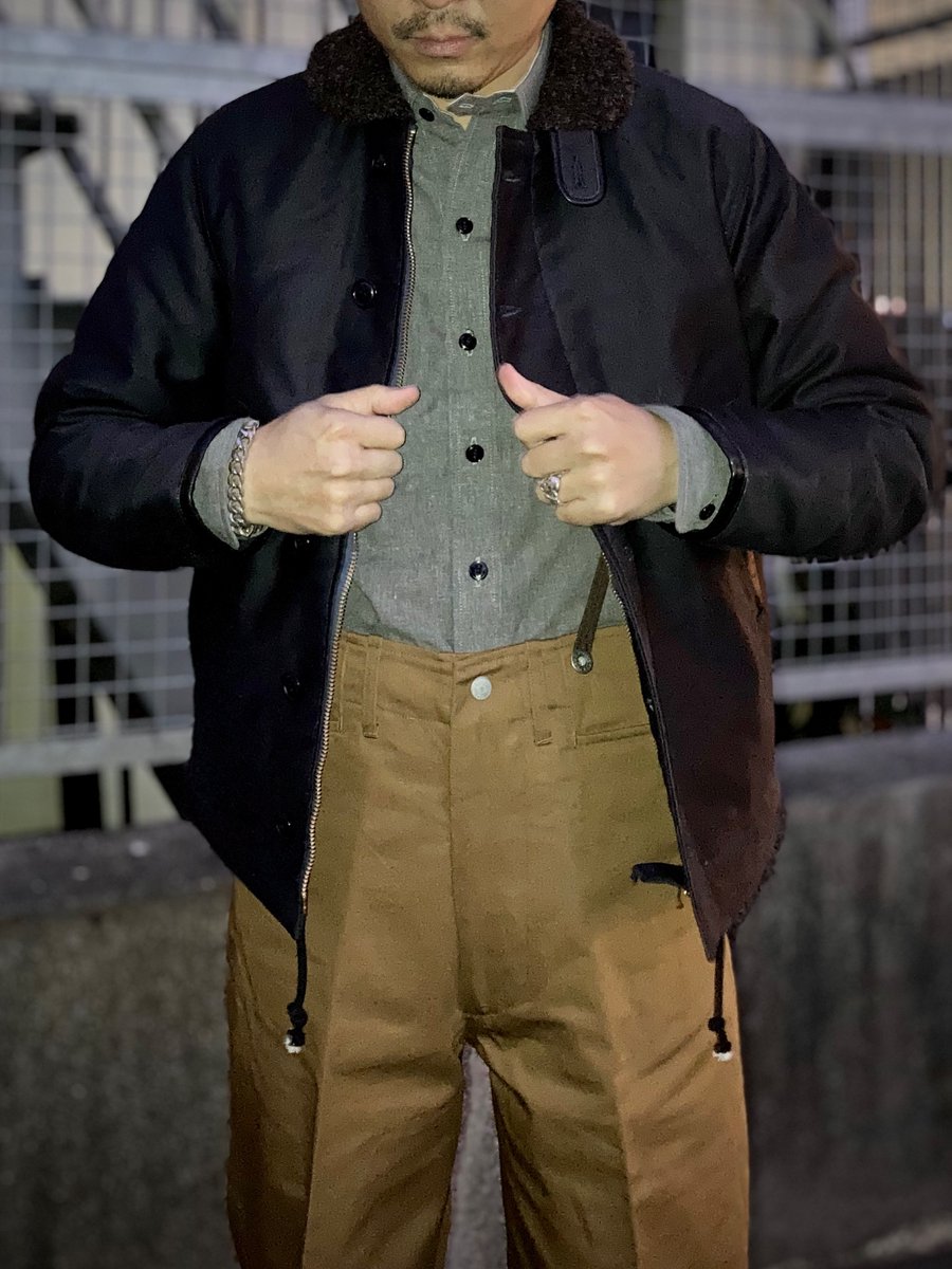 DryBones_Nagoya's tweet image. ---Today's Outfit---

🆕Cotton Twill Frisco Jeens （DP-844）
・N-1 Leather Combination Jacket（DJ-1054）
・Work Shirt（DS-2690）

#deckjacket
#ドライボーンズ #名古屋 #n1ジャケット #デッキジャケット #サスペンダー #ハット #トラウザーズ #フリスコジーンズ #アメカジ