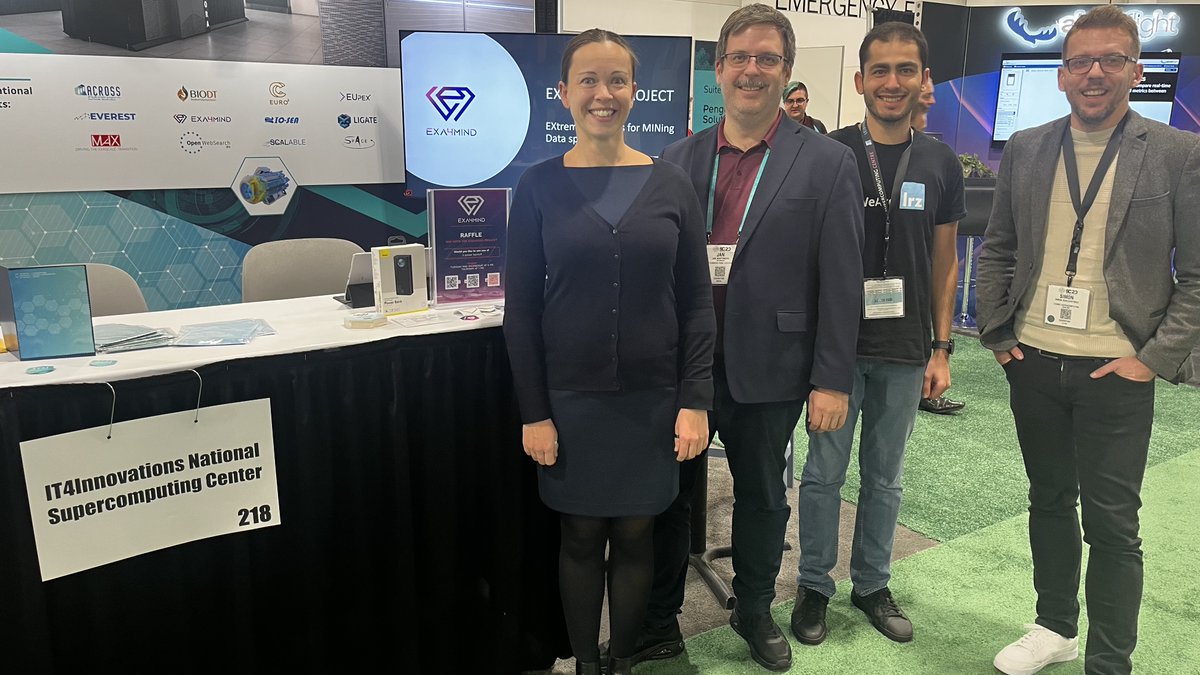 EXA4MIND's tweet photo. Participating in #SC23 has been an incredible experience. Many thanks to all who came to the booth to learn more about our #ExtremeData Platform.

📷Project coordinator, Jan Martinovič, and Marketa Dobiasova from @IT4Innovations &amp; Mohamad Hayek and Simon Schlechtweg from @LRZ_DE. https://t.co/fjk8FbbDdE
