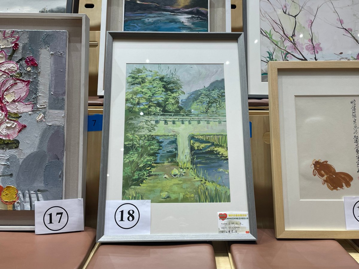 iShandong's tweet photo. In #Shandong's Jinan, a charity art auction led by an American Benjamin Hammer, also known as Meng Weilong, a longtime resident of Jinan for nearly 30 years, was held to raise funds for four disabled organizations in Shandong to purchase essential facilities.👍 #AmazingPeopleInSD https://t.co/AiGBpOfbXZ