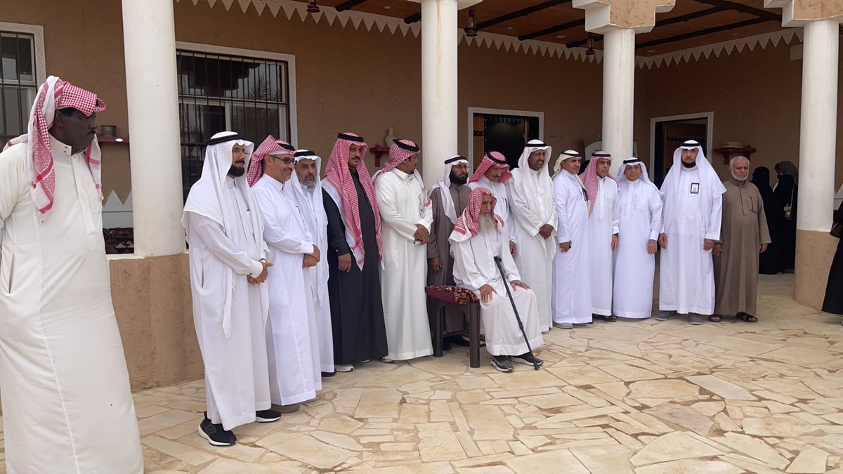 MueynMz's tweet photo. فريق مُعين التطوعي يشارك جمعية التنمية بالمزاحمية استقبال و استضافة منتدى الرواد في ديوانية المزاحمية https://t.co/TDlu0vldZy