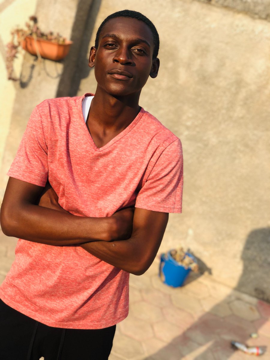 SitaliSilwendo's tweet photo. Hi, I'm Silwendo Sitali a Zambian currently living in Lusaka and Lozi by tribe.

I have a bachelor's degree in Computer Engineering from CBU and am looking for any IT related job anywhere in Zambia.

I joined Zed X to meet new people and hopefully find a girl😅.. https://t.co/IBxGWQA6cK