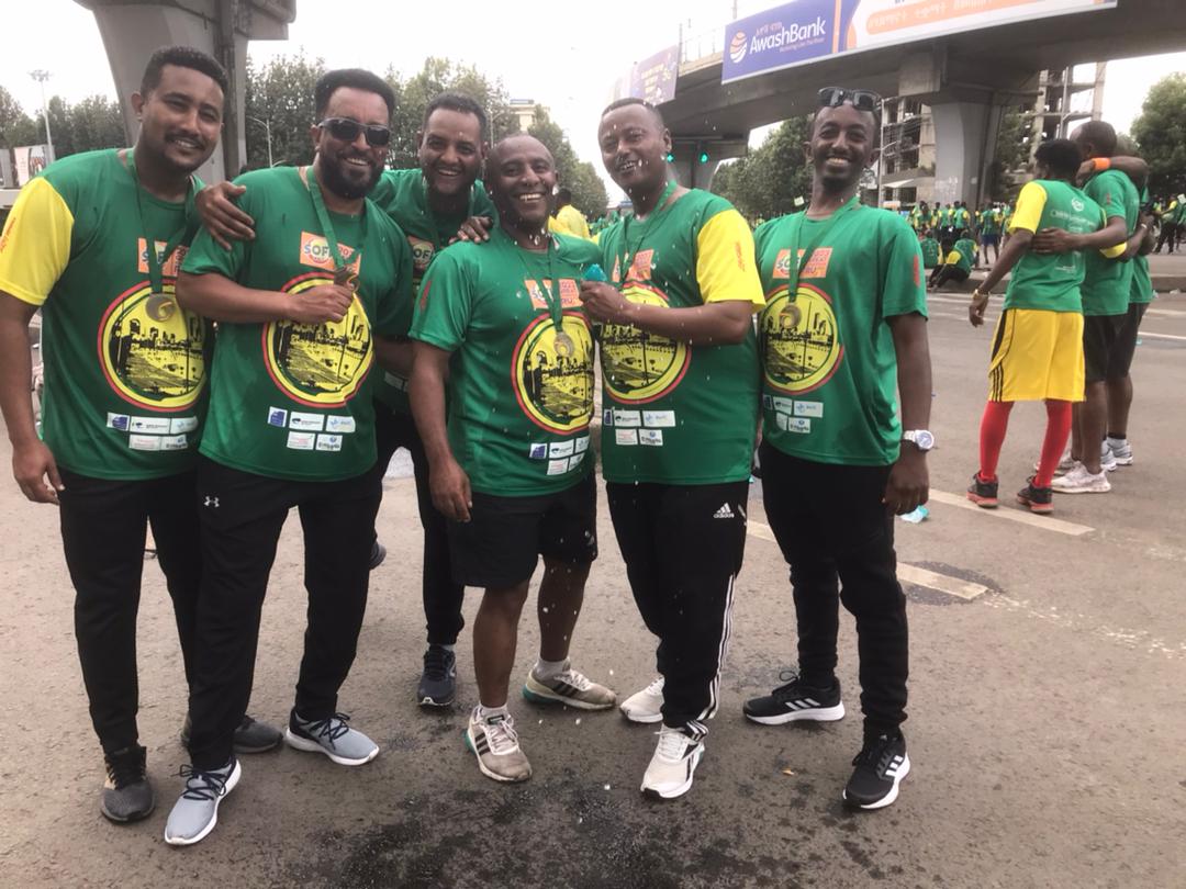 SweinEthiopia's tweet photo. We are all runners, some just run faster than others!

.@SweinEthiopia took part in the fantastic @greatethrun and enjoyed every bit of it. Thanks to all for making it happen. 

🏃‍♂️🏃‍♂️🏃‍♀️🏃‍♀️🇪🇹 🇪🇹  🇸🇪 🇸🇪 https://t.co/YmYEG2TTrP