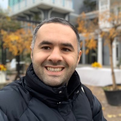 #Azerbaijan: a search is underway at <a href="/AbzasMedia/">AbzasMedia</a>  offices &amp; its director <a href="/UlviHasanli/">Ulvi Hasanli</a>, who covers corruption of <a href="/presidentaz/">Ilham Aliyev</a> and high-ranking officials, has been arrested. RSF protests against this unacceptable pressure on independent media and calls for his immediate release.