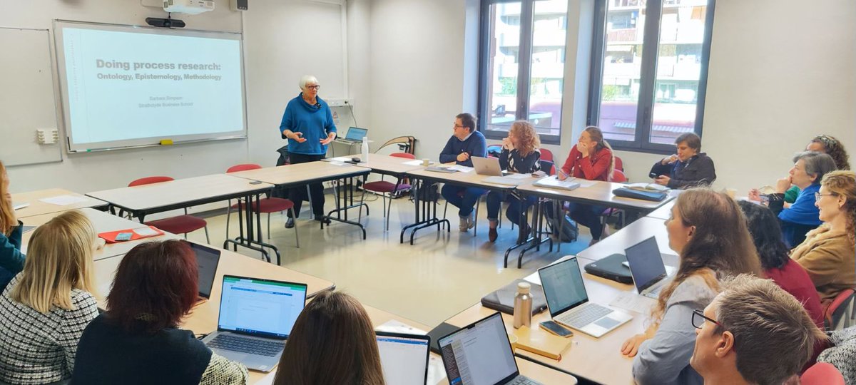 AIMS (@strategieaims) on Twitter photo Workshop du GT Méthodologie de l’AIMS
Présentation de Barbara Simpson (<a href="/UniStrathclyde/">University of Strathclyde</a>) sur « Doing process research: Ontology, Epistemology, Methodology » Workshop du GT Méthodologie de l’AIMS
Présentation de Barbara Simpson (<a href="/UniStrathclyde/">University of Strathclyde</a>) sur « Doing process research: Ontology, Epistemology, Methodology »