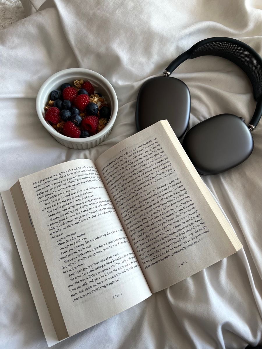 floraIeuphoria's tweet photo. cozy monday https://t.co/6meXDfeqyq
