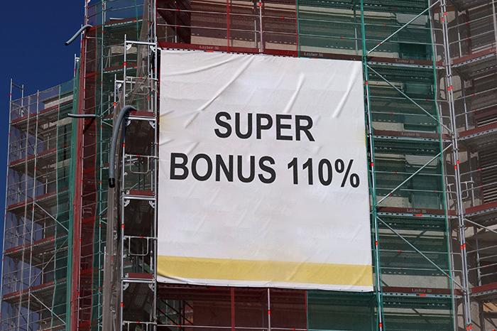 I crediti generati dai bonus edilizi  #superbonus #bonusfacciate #ecobonus #bonusristrutturazioni dal 15  ottobre 2020 al 14 novembre ammontano a 160,7 mlddi euro, dei quali 25,5 sono stati oggetto di  compensazione: restano quindi circa 135 miliardi di crediti ancora in  sospeso