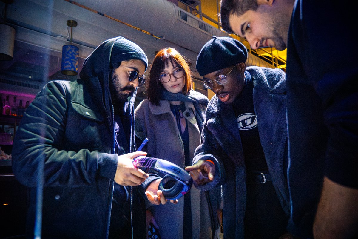 LexipGaming's tweet photo. Retour en images sur notre soirée au @GuruFrance 👊

Du beau monde était présent et a validé notre nouvelle gamme de produits en collaboration avec @TsumeArt ! 

N'hésitez pas à vous procurer un full set par ici :  https://t.co/MrnNXqBpDa

#LEXIPxTSUME https://t.co/NbzGqGwDpN