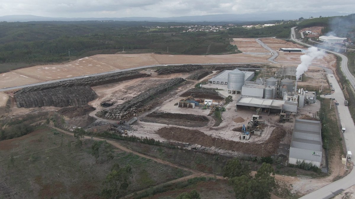 acrescimo's tweet photo. @Energy4Europe @LIFEprogramme @cinea_eu @EUClimateAction @cleanenergy_eu @EU_ScienceHub Renewable energy? Arganil, Center of Portugal. https://t.co/8aJXRTW1e4