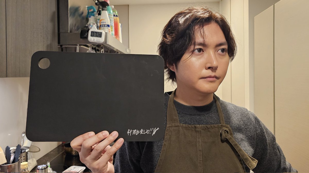 累計3000枚売れた至高まな板 1ヶ月売り切れてましたがL.Mサイズ共に再