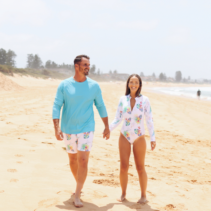 tribetropical's tweet image. Mum &amp;amp; Dad 🩷

Our new Arnhem Summer range is perfect for couples who love to match and keep protected in the sun ☀️

These items are all on sale now!! #blackfriday 🛍️🙌

Image thanks to @milaandnoah @fitdadmilo 

#couplesmatching #matchingcouple #matchingsunsafeswimwear #match