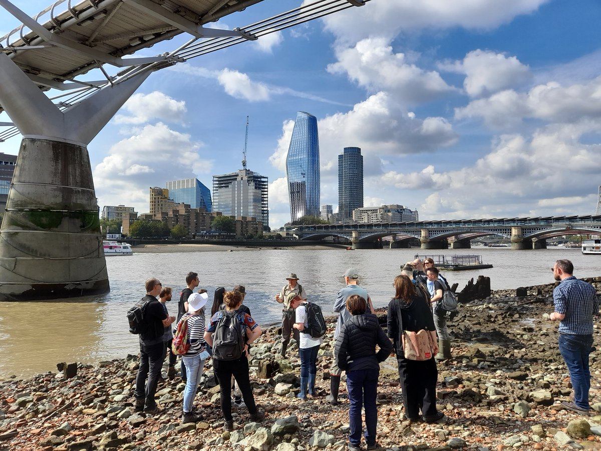 ThamesDiscovery's tweet image. Join our experts for a guided walk by the #Thames at low tide.

🎟️ Book tickets: mola.org.uk/get-involved/e…

#LiquidHistory #archaeology #London
