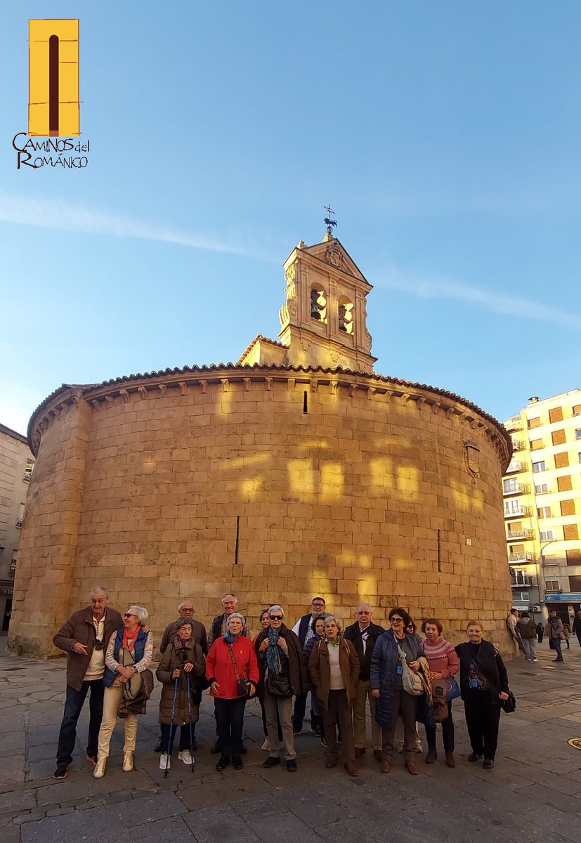 CdRomanico's tweet photo. Magnifico fin de semana visitando el románico de #Salamanca capital y su entorno, gracias por disfrutar tanto como nosotros una vez más, y por supuesto, gracias a quienes SÍ nos permitieron acceder a sus iglesias, #Forfoleda #AlmenaraDeTormes #Sanpedrodeguareña. #romanico #Arte https://t.co/4qVw3Pui14
