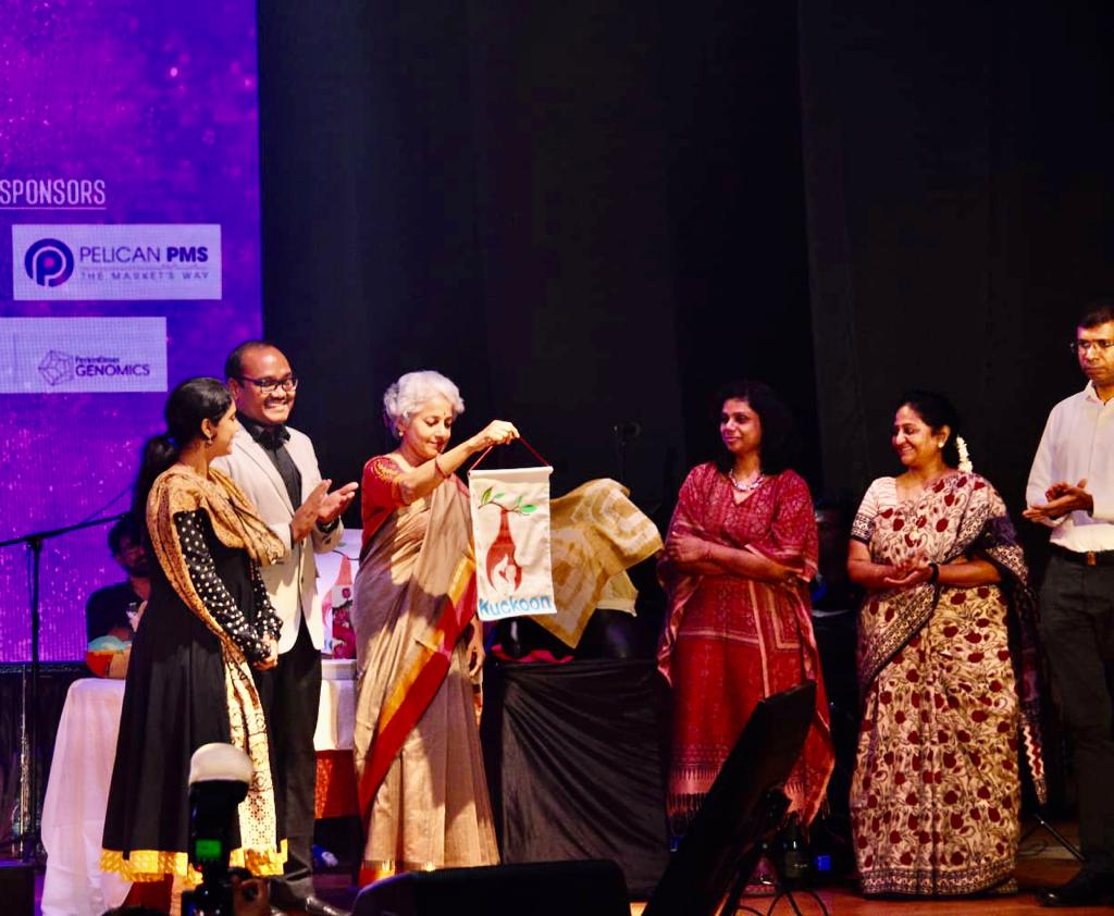 ekam_ngo's tweet photo. Ekam Foundation proudly introduces the Kuckoon range at Early Birds 2023 event. The product was unveiled by Dr Soumya Swaminathan former Chief Scientist WHO.
#EkamFoundation #EarlyBirds2023 #KuckoonCares #PrematurityAwarenessMonth #KangarooMotherCare @doctorsoumya  @mssrf https://t.co/jV95Jgfa5c