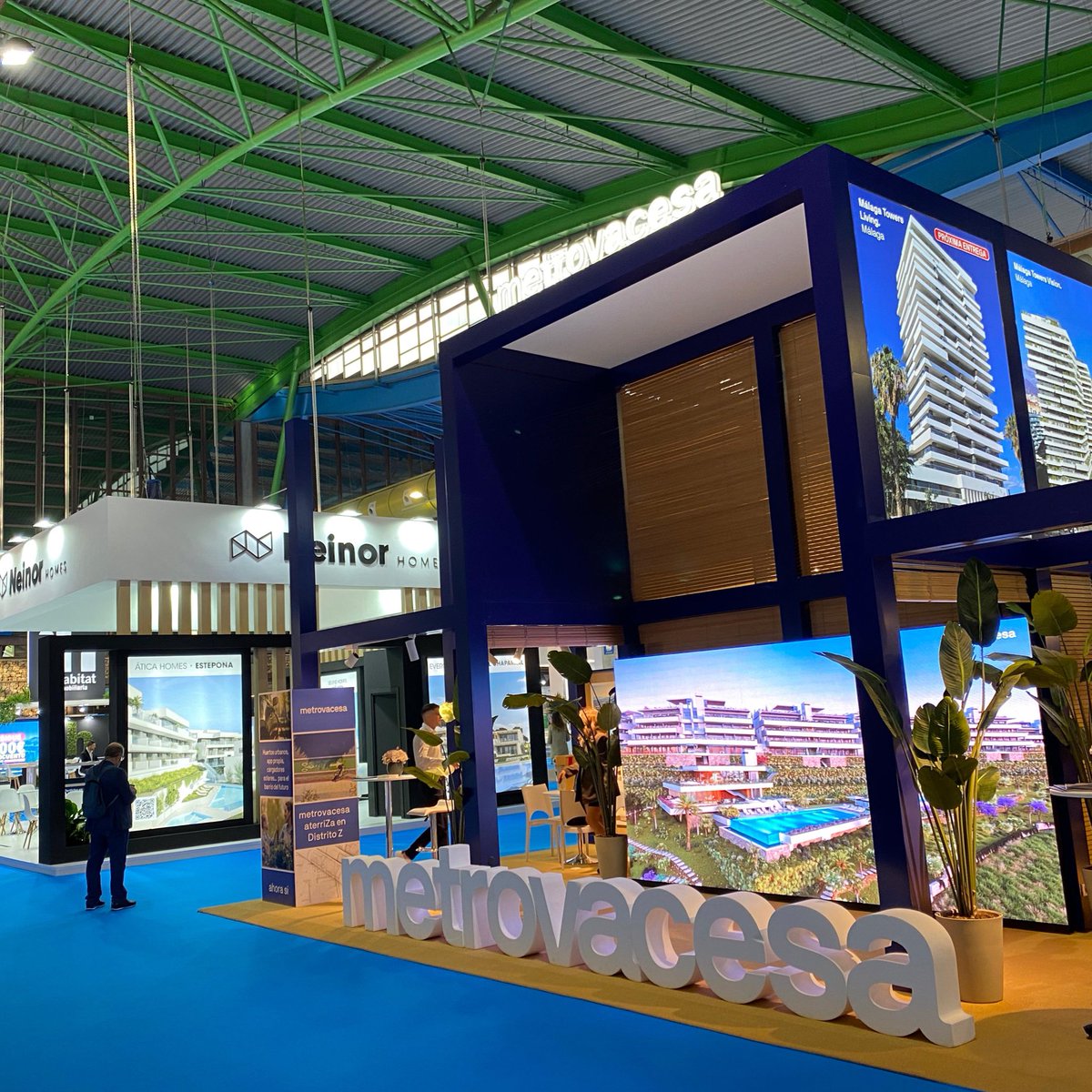 viviendea's tweet photo. La semana pasada estuvimos en @SimedMalaga disfrutando de su feria inmobiliaria. Gracias por invitarnos, fue un EVENTAZO 👏🏼 

#simed #simed2023 #Málaga #feriainmobiliaria #sectorinmobiliario https://t.co/pf2jbp6GRJ