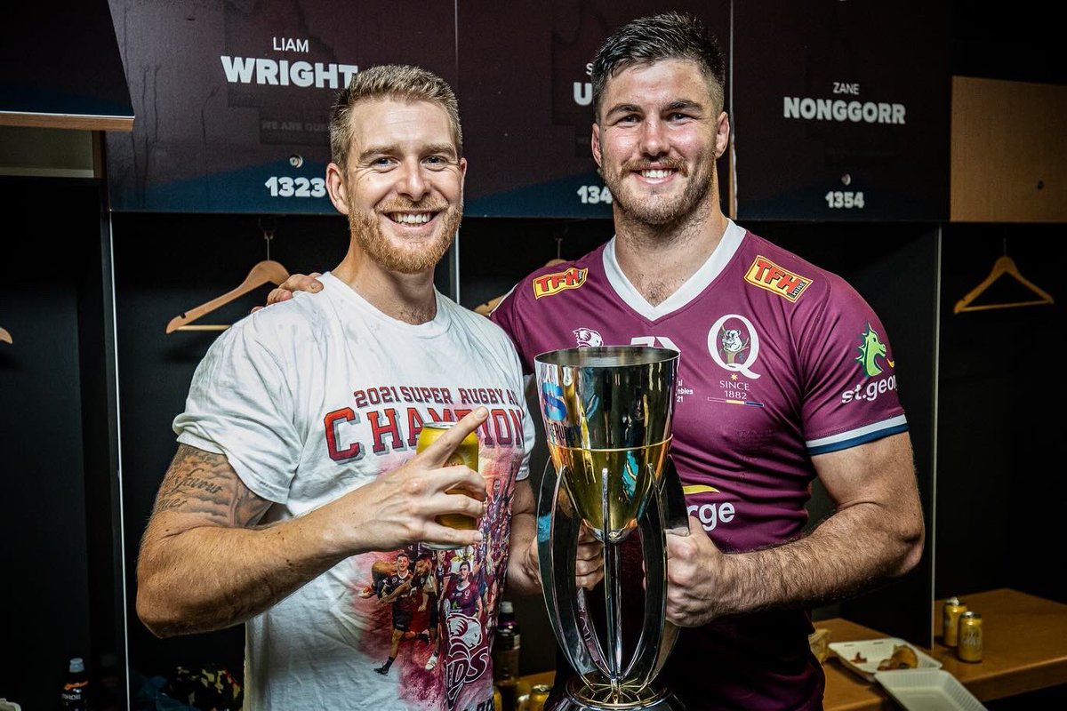 Tom Mitchell tweet media
