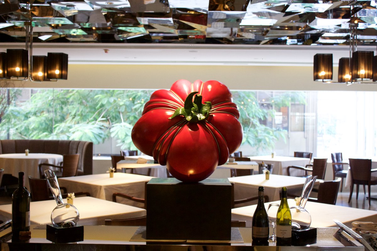 Krug Champagne tweet media