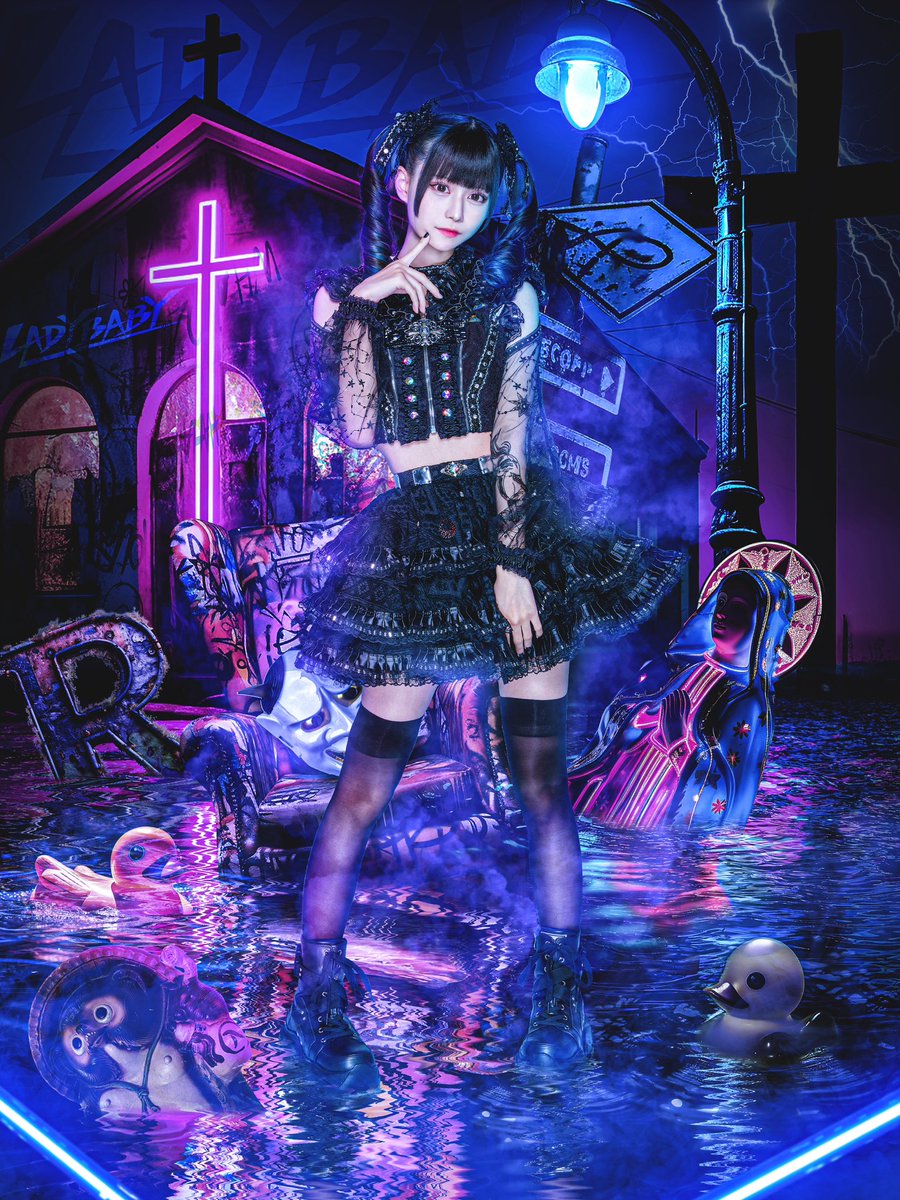LADYBABY_JP's tweet image. ◤ ◢◤ MEMBER公開  ◢◤◢

芹沢 レム / Rem Serizawa
@Rem_ladybaby

Member color : Blue

『新しい旅の幕開け、どこまでも連れていくよ。』

#LADYBABY