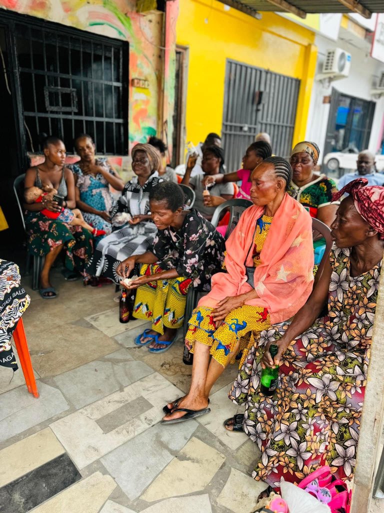 LADADADELAREPUBLIQUE tweet media