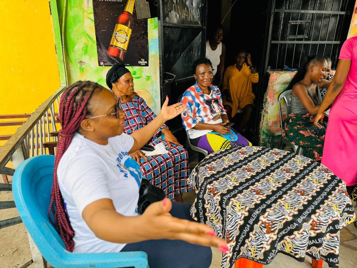 LADADADELAREPUBLIQUE tweet media