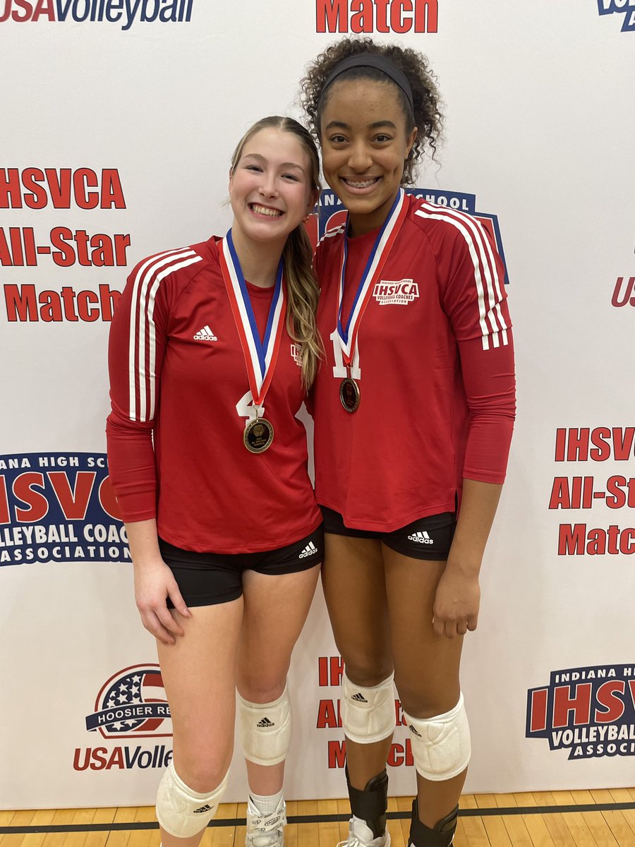 sgibsonNA's tweet image. Indiana High School Junior All-Stars and medal winners (Addison Makun and Nora Gibson) #KIVAPROUD @KIVAVB @NoraGibson34 @ihsvca