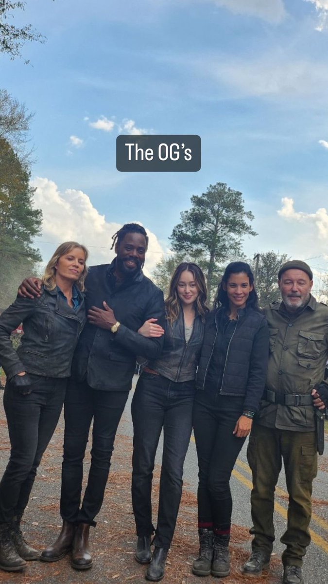 theDebnamNews's tweet photo. “The OG’s” #FearTWD — Colman Domingo https://t.co/qfNIlwKlSJ