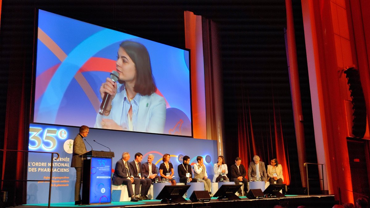 Cyprien H (@cyprien_hfn) on Twitter photo 35ème journée de l'<a href="/Ordre_Pharma/">Ordre national des pharmaciens</a> 🐍
🗣️ @Lysa_ANEPF a l'occasion d'intervenir pour l'ANEPF, @abderaouf_hamza pour la Commission nouveaux inscrits
À la veille de la mobilisation pour la #R3C, le message reste optimiste : l'engagement de la profession est fort ✊
#JournéeOrdre 35ème journée de l'<a href="/Ordre_Pharma/">Ordre national des pharmaciens</a> 🐍
🗣️ @Lysa_ANEPF a l'occasion d'intervenir pour l'ANEPF, @abderaouf_hamza pour la Commission nouveaux inscrits
À la veille de la mobilisation pour la #R3C, le message reste optimiste : l'engagement de la profession est fort ✊
#JournéeOrdre